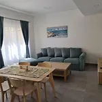 Apartament Arenas 1 *